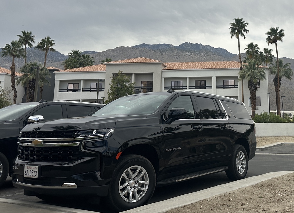 Chevrolet Suburban 2025 - Full-Size SUV